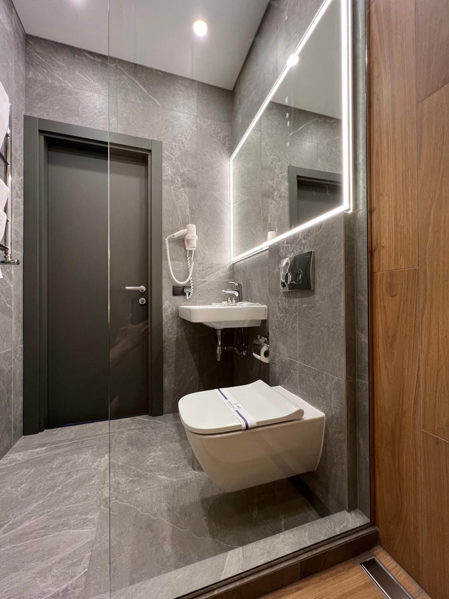 Hotel Fregat كييف المظهر الخارجي الصورة