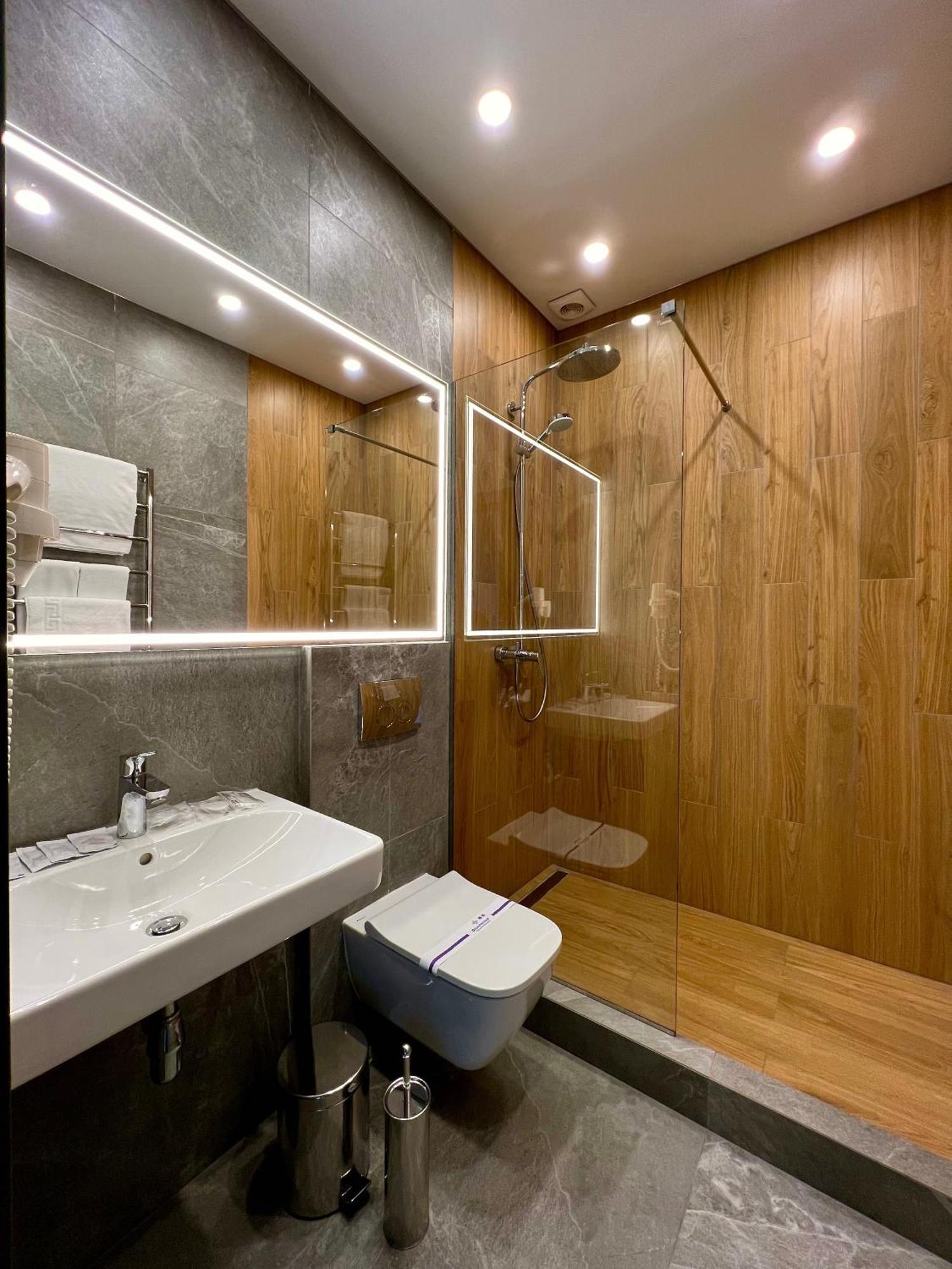Hotel Fregat كييف المظهر الخارجي الصورة