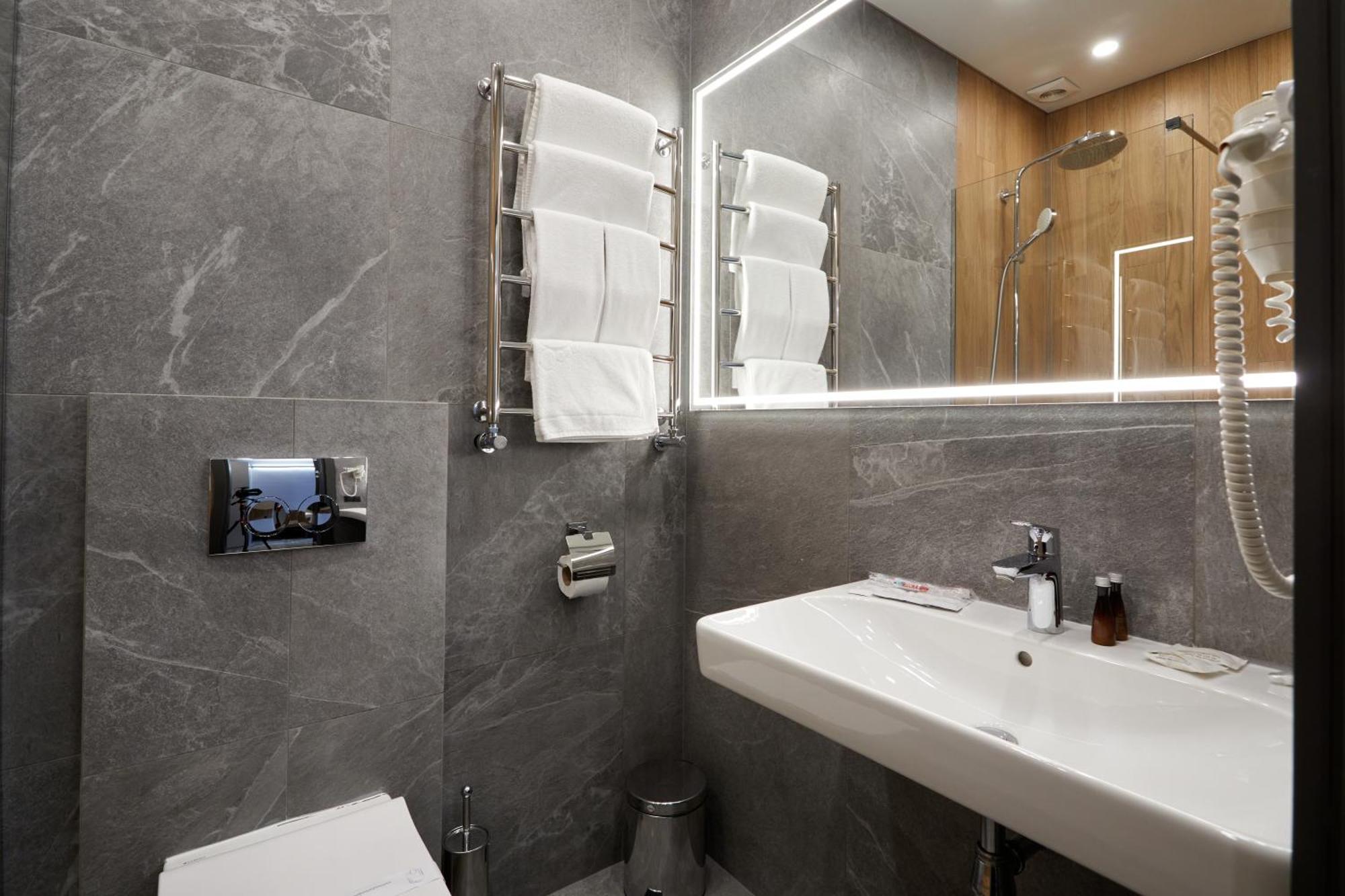 Hotel Fregat كييف المظهر الخارجي الصورة